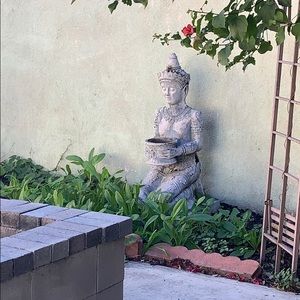 Meet your Posher, Leon